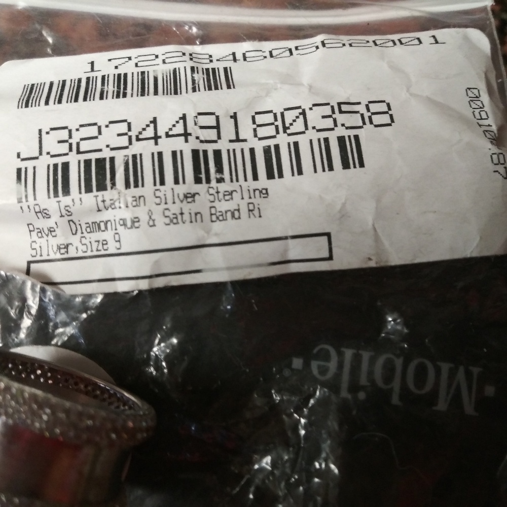 Ring - Picture 4 of 4